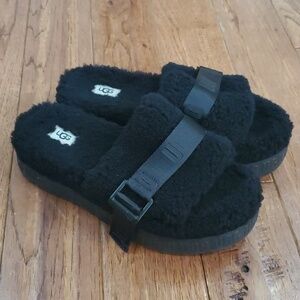 Ugg Oh Flaffita shearling black slides